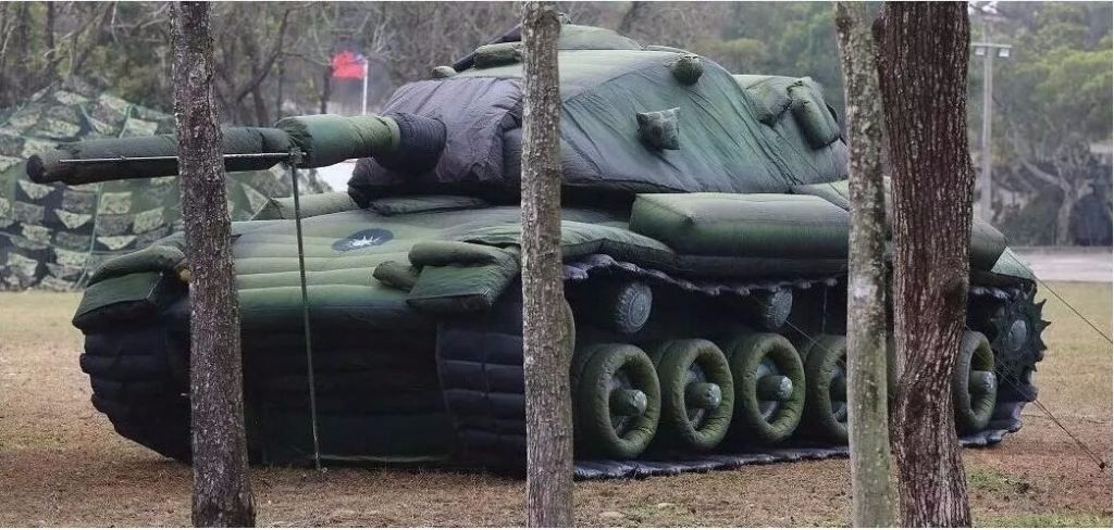 马山军用充气坦克